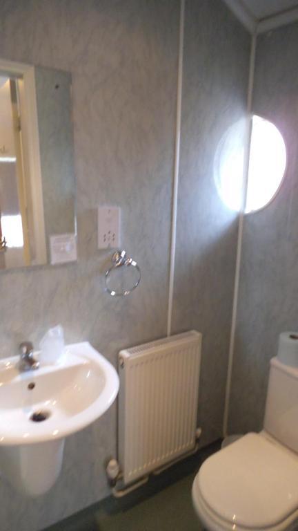 Belle Vue House Hotel レディング 部屋 写真